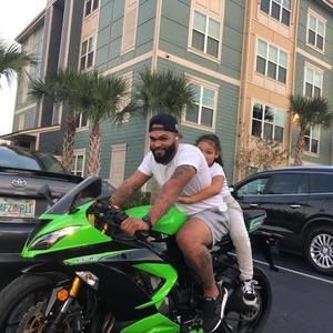 Meet your Posher, Johnathan